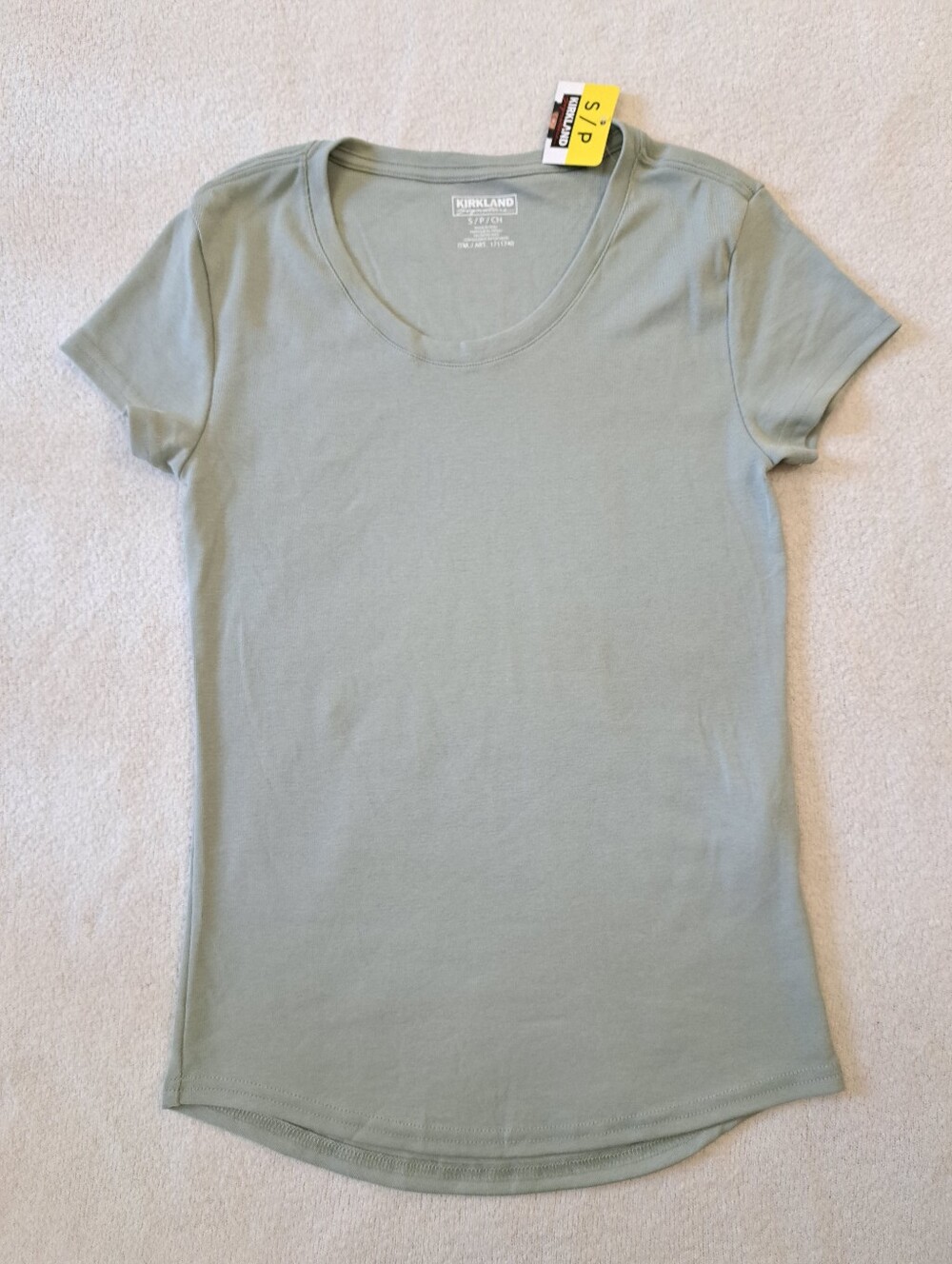 Kirkland Signature Women's T-shirt Green Scoop Neck Women Small Pima Cotton NWT